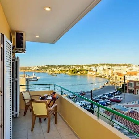 Seaside Old Venetian Harbour 3rd Floor